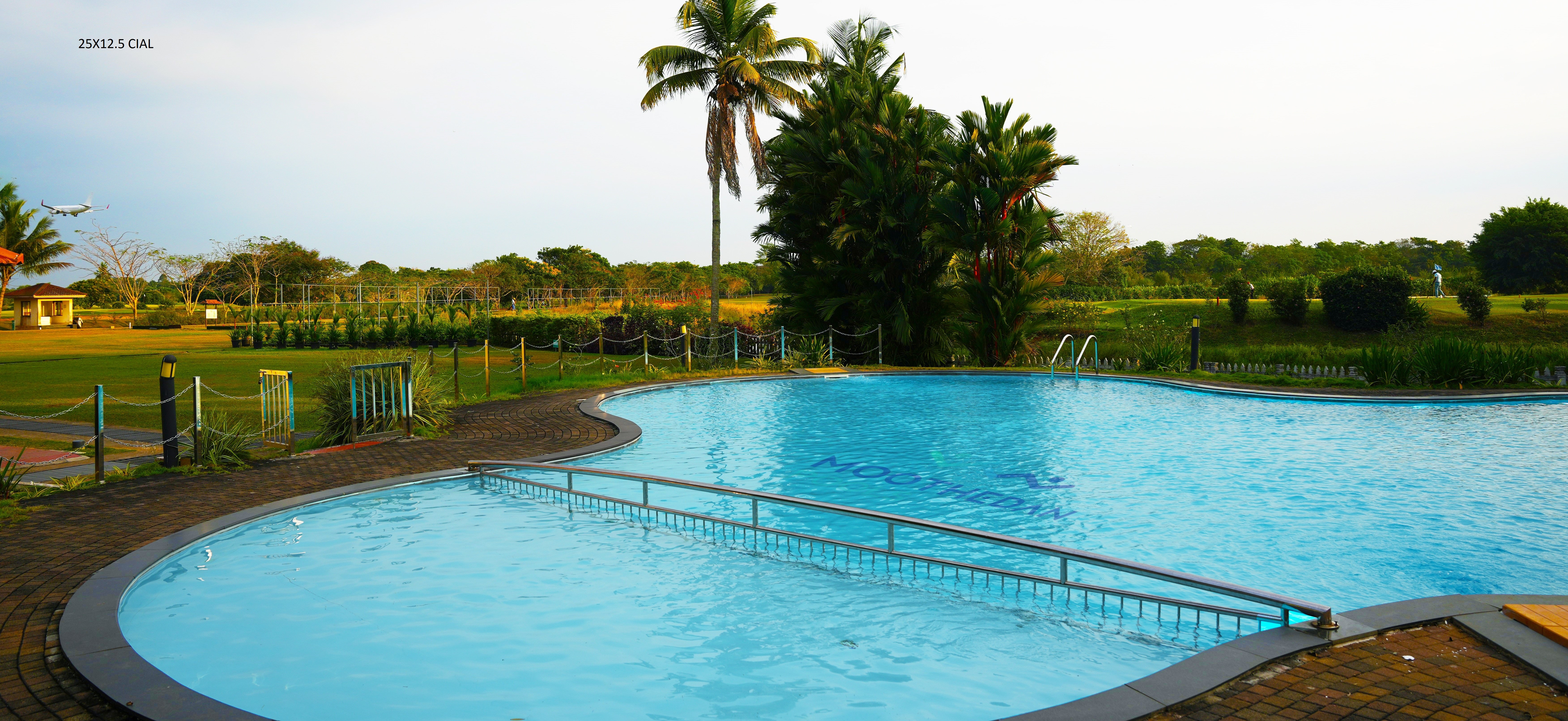 CIAL Golf and Country Club pool by Moothedan