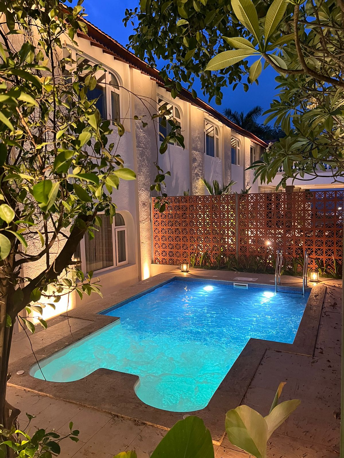 Real jacuzzi spa